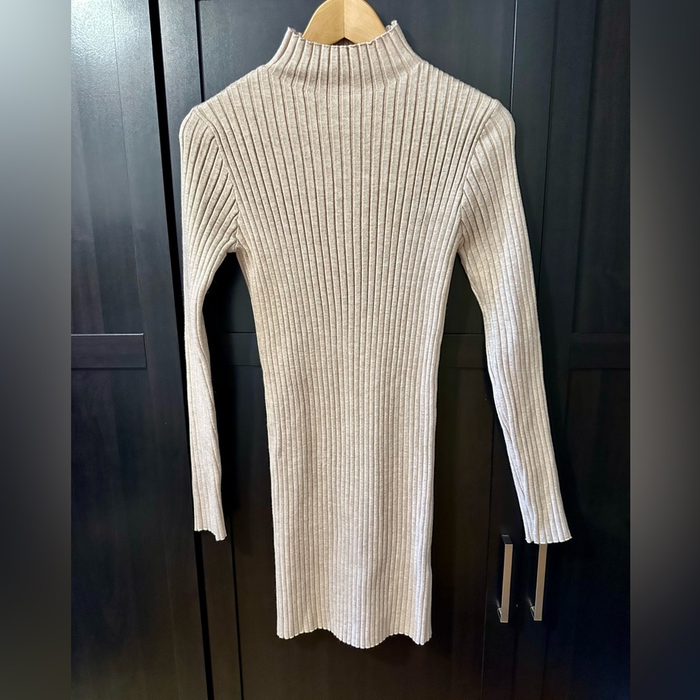 GUESS Ribbed Sweater Dress – Size Medium – 34” Length